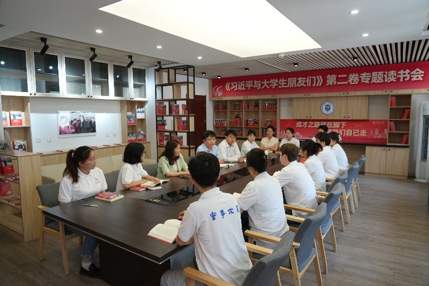 】天大学子与张太雷新葡京【百卅荣光(图2)