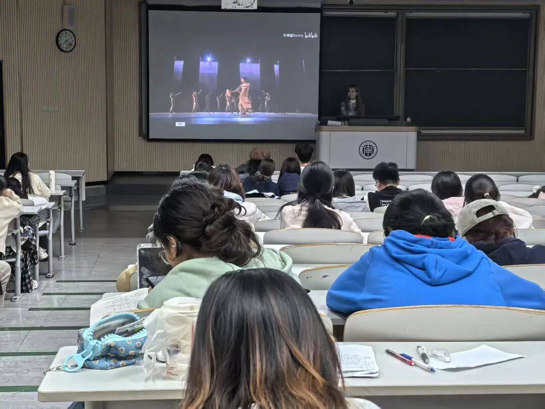 、非遗手作、剧本杀审青夜校太会了!新葡京娱乐场app收官撒花~戏剧(图3) 、非遗手作、剧本杀审青夜校太会了!新葡京娱乐场app收官撒花~戏剧(图3)