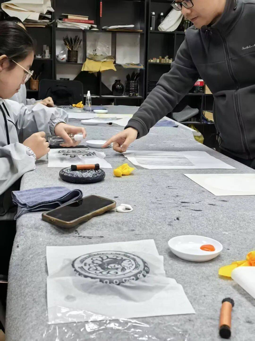 、非遗手作、剧本杀审青夜校太会了!新葡京娱乐场app收官撒花~戏剧(图13) 、非遗手作、剧本杀审青夜校太会了!新葡京娱乐场app收官撒花~戏剧(图13)