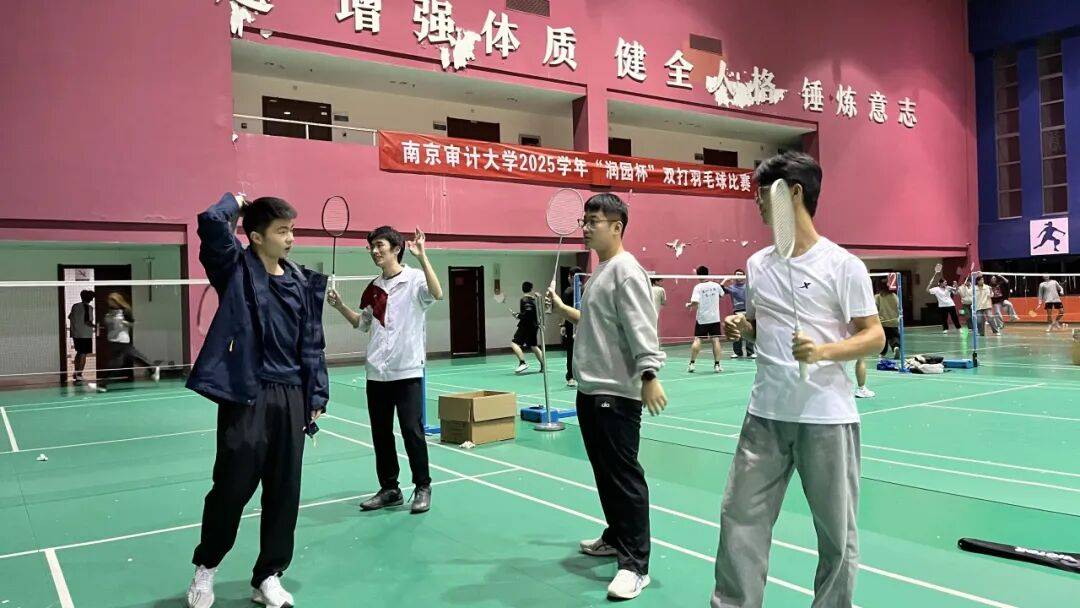 、非遗手作、剧本杀审青夜校太会了!新葡京娱乐场app收官撒花~戏剧(图18) 、非遗手作、剧本杀审青夜校太会了!新葡京娱乐场app收官撒花~戏剧(图18)